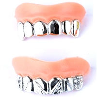 Vampirzaehne mit Grillz